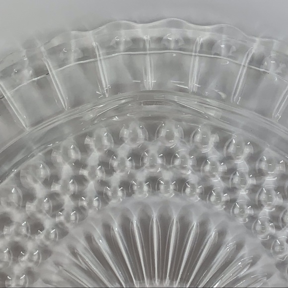 Vintage 1970's Clear Glass Ruffle Edge Cake Plate or Serving Platter - Picture 4 of 10